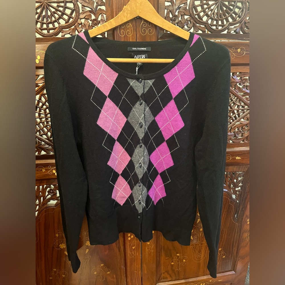 Apt. 9 Black and Pink Argyle Sweater Cardigan